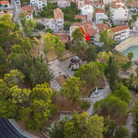 Central & Elegant Suite With Private Garden Argostoli  Bagian luar foto
